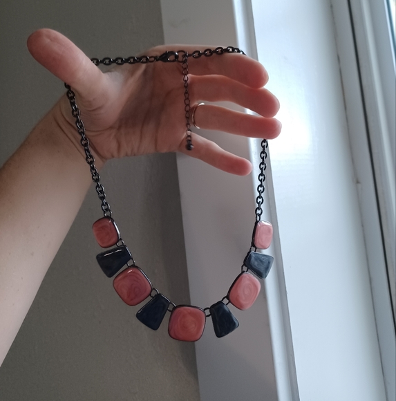 Necklace - Picture 3 of 4